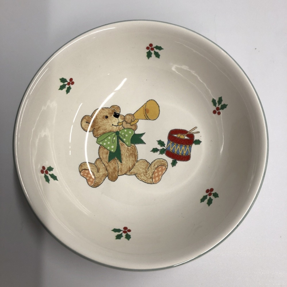 Mikasa Teddy's Christmas CC019 Candy‎ Nut Snack Dish Bowl 5.25 x 2.25"
